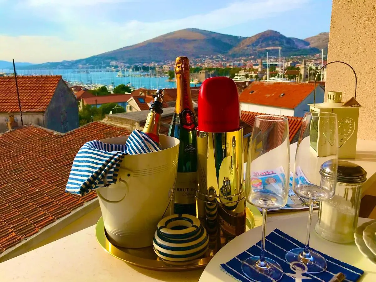Pearl Of Croatia 4 Sterne Daire Trogir