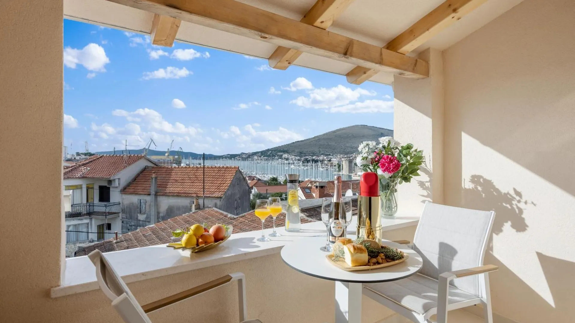 Pearl Of Croatia 4 Sterne Daire Trogir